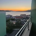 Daire Mi Mara Ciovo *